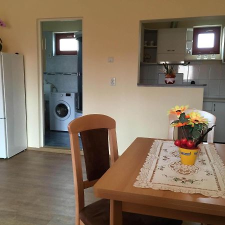 Bicsak Apartman Apartment Joseni Luaran gambar